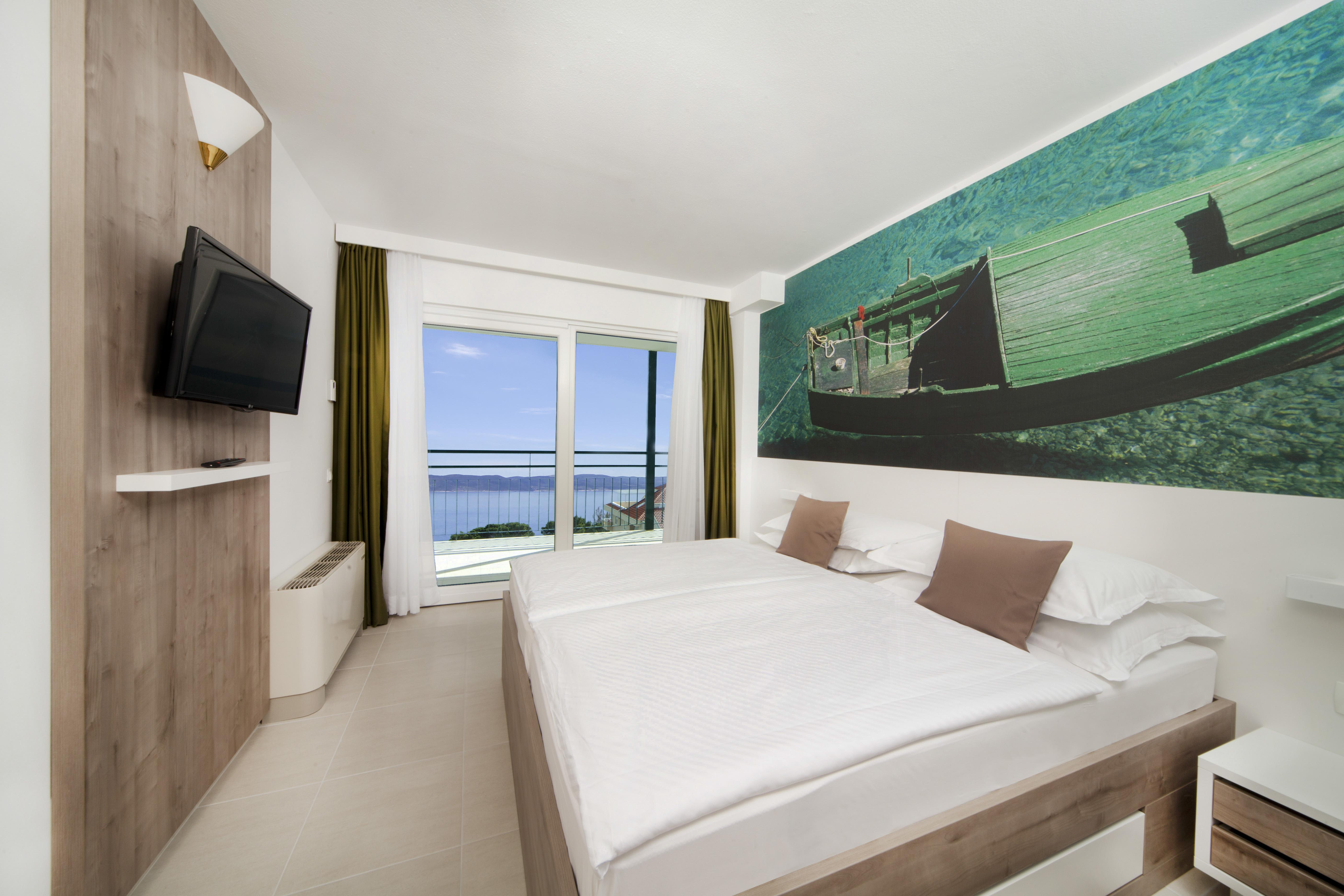 Bluesun Hotel Neptun Tučepi エクステリア 写真