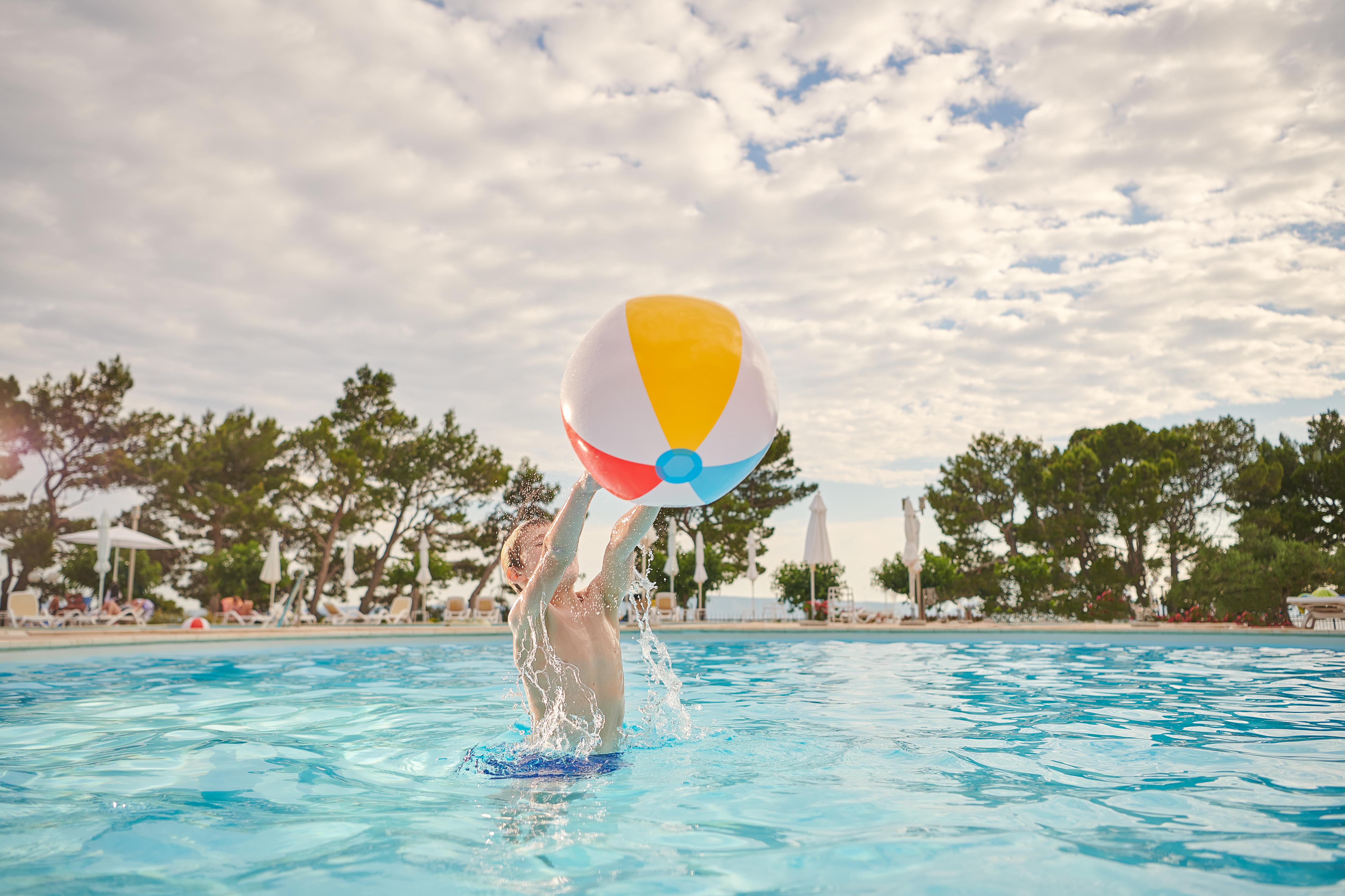 Bluesun Hotel Neptun Tučepi エクステリア 写真